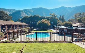 Hidden Valley Inn